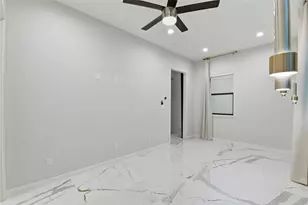 529 Memorial Heights Dr, Houston, TX 77007 - Photo 10