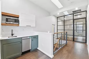 529 Memorial Heights Dr, Houston, TX 77007 - Photo 34