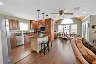 2238 & 2235 Hwy 87, Gilchrist, TX 77617 - Photo 8