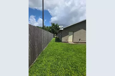 3367 Angel Lane, Houston, TX 77045 - Photo 6