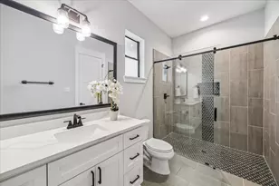 1767 De Milo Dr, Houston, TX 77018 - Photo 32