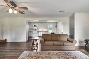8542 Sloan Rd, Midway, TX 75852 - Photo 10