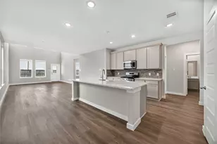 3069 Arrow Wood Dr, Brookshire, TX 77423 - Photo 2