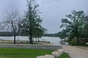 731 Magnolia Point Dr, Houston, TX 77336 - Photo 4