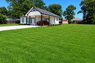 676 Bradford St, Conroe, TX 77303 - Photo 8