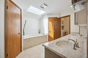 20420 Plaza Cir, Crosby, TX 77532 - Photo 20