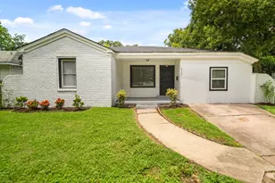 8327 Bonner Dr, Houston, TX 77017 - Photo 2