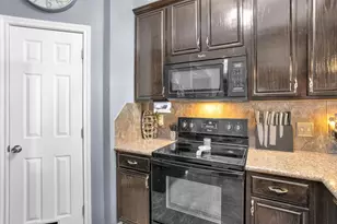 12565 Melville Dr, Montgomery, TX 77356 - Photo 14