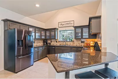 1407 W Castlewood Avenue, Friendswood, TX 77546 - Photo 12