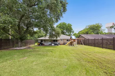 800 Midas Lane, Alvin, TX 77511 - Photo 14