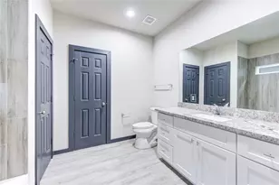 8103 Glass St, Houston, TX 77016 - Photo 12