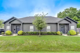8103 Glass St, Houston, TX 77016 - Photo 1