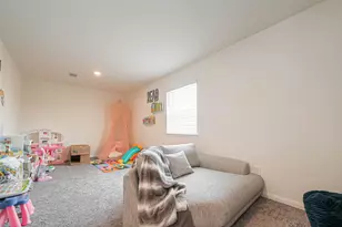 9423 Klein Ln, Houston, TX 77044 - Photo 10