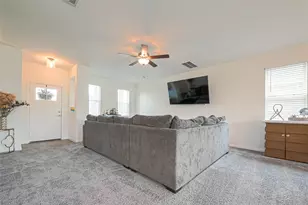 9423 Klein Ln, Houston, TX 77044 - Photo 2