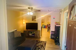 102 Avenue A, Willis, TX 77378 - Photo 8