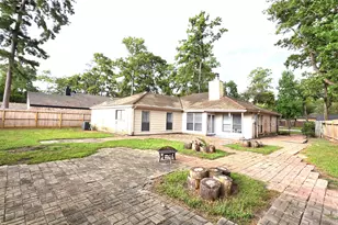 12018 Meadowview Dr, Cypress, TX 77429 - Photo 14