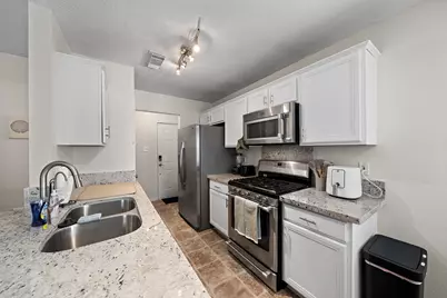 18315 Beaverdell Drive, Tomball, TX 77377 - Photo 2