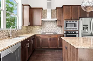 196 Harvard St, Houston, TX 77007 - Photo 6
