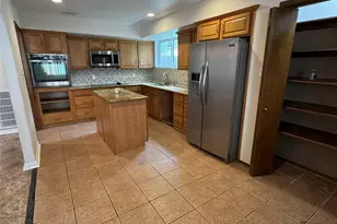 11322 Briar Forest Dr, Houston, TX 77077 - Photo 14