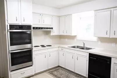 1600 Reimer Street, Brenham, TX 77833 - Photo 14