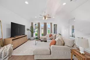 427 Mulberry Creek St, Conroe, TX 77304 - Photo 1
