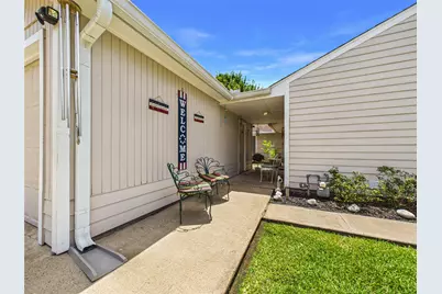 212 Elm Street, Lake Jackson, TX 77566 - Photo 28
