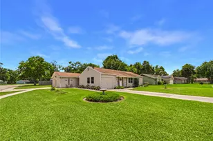 212 Elm St, Lake Jackson, TX 77566 - Photo 36