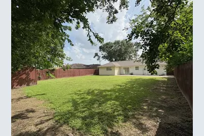 12127 Rhinebeck Drive, Houston, TX 77089 - Photo 6