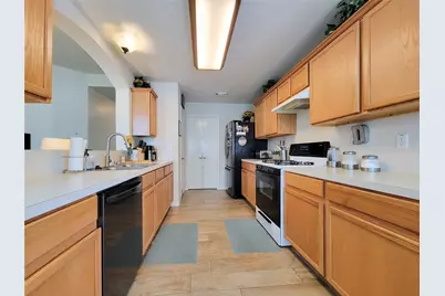 11007 Desert Springs Circle, Houston, TX 77095 - Photo 8