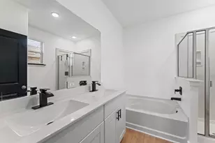 305 Paso Fino Dr, Alvin, TX 77511 - Photo 20