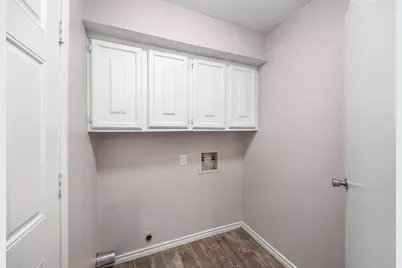 11002 Hammerly Boulevard #214, Houston, TX 77043 - Photo 16