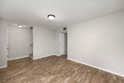 11002 Hammerly Boulevard #214, Houston, TX 77043 - Photo 6