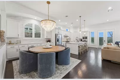 8213 Cabernet Lane, Houston, TX 77055 - Photo 2
