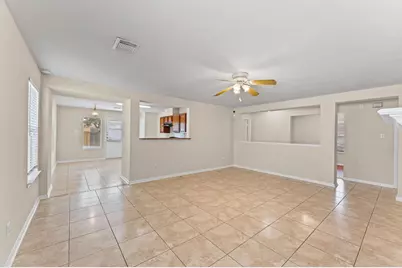 9231 Grove Haven Drive, Houston, TX 77083 - Photo 4