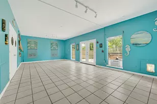 2607 Sailboat Dr, Nassau Bay, TX 77058 - Photo 4