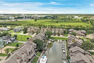 2607 Sailboat Dr, Nassau Bay, TX 77058 - Photo 6