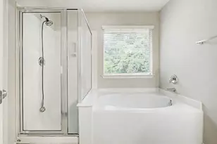 190 W Stedhill Loop, The Woodlands, TX 77384 - Photo 28