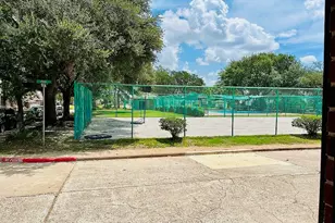 8606 Prima St, Houston, TX 77083 - Photo 32