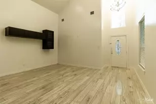 10904 Panther Ct, Houston, TX 77099 - Photo 6
