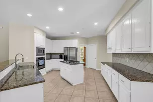 10419 Clubhouse Cir, Magnolia, TX 77354 - Photo 14