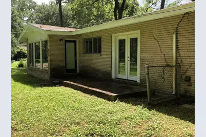 3515 Elm Drive, Dickinson, TX 77539 - Photo 2