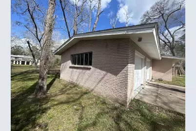 3515 Elm Drive, Dickinson, TX 77539 - Photo 16
