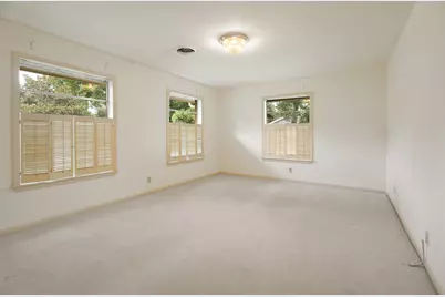 303 S Jackson Street, Alvin, TX 77511 - Photo 12