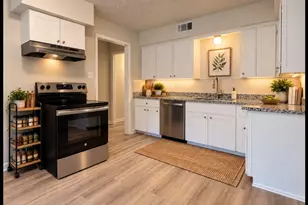 244 Deerfield St, Houston, TX 77022 - Photo 4