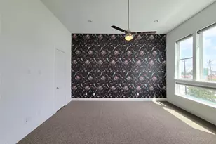 9 N St Charles St, Houston, TX 77003 - Photo 22