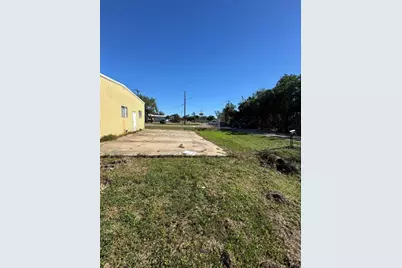 516 Cedar Bayou Road, Baytown, TX 77520 - Photo 16