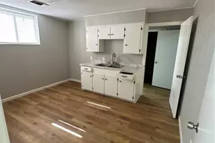 516 Cedar Bayou Rd, Baytown, TX 77520 - Photo 6