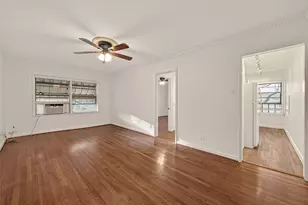 2021 Southgate Blvd, Houston, TX 77030 - Photo 8