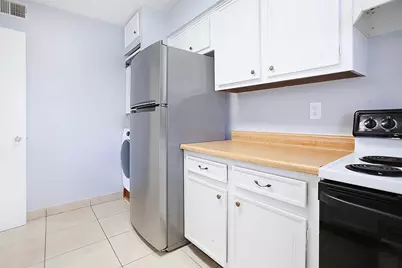 7900 Westheimer Road #134, Houston, TX 77063 - Photo 14
