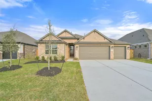 1541 Apache Hts Dr, Dayton, TX 77535 - Photo 2